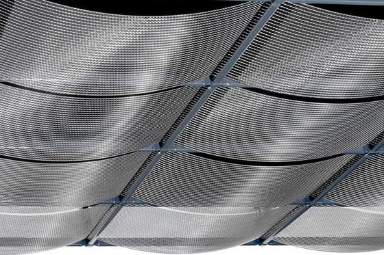 China Paneles de techo de acero inoxidable con absorción de sonido que ahorran recursos de cualquier color disponible proveedor