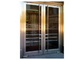 Puertas residenciales de moda de acero inoxidable con forma de grano de madera natural proveedor