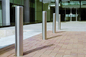 Los postes de seguridad de alta flexibilidad y los diseños simples de bolardos se adaptan a cualquier edificio arquitectónico proveedor