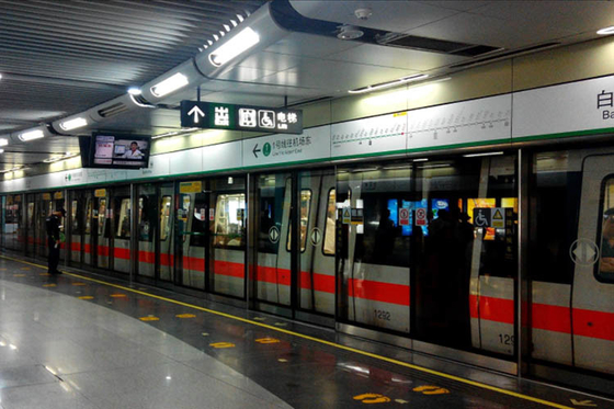 Productos de acero inoxidable personalizados de reducción de ruido para entrada de metro y estación de salida proveedor